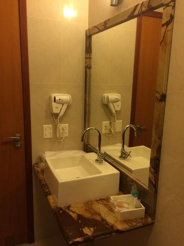 Lords Motel (Adults Only) ฟอร์ตาเลซา ภายนอก รูปภาพ