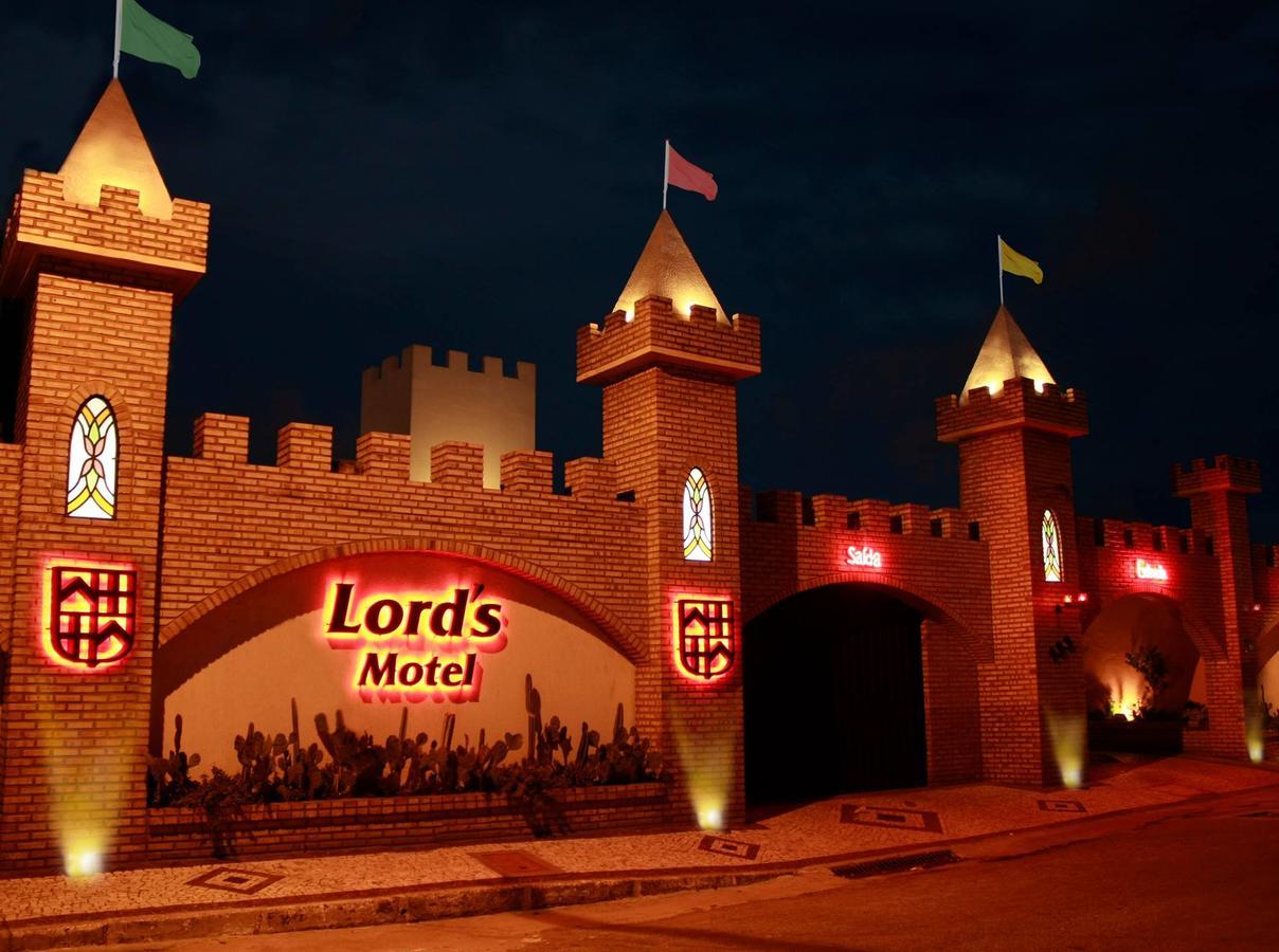 Lords Motel (Adults Only) ฟอร์ตาเลซา ภายนอก รูปภาพ
